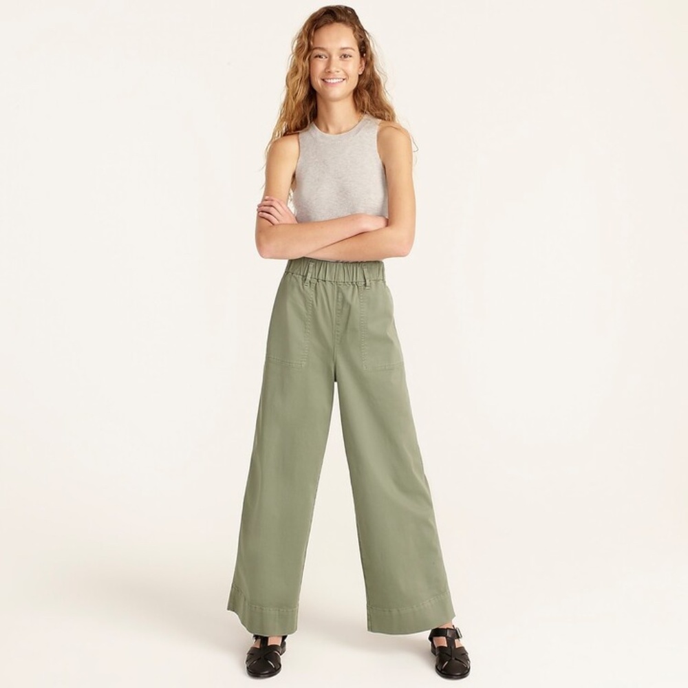 Pull-On Wide-Leg Chino Pant
